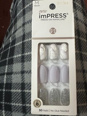 imPRESS White Marble, Lavender & Silver Glitter Press-On Nails